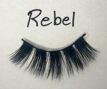 Load image into Gallery viewer, 3D Mink Lashes in style “REBEL”